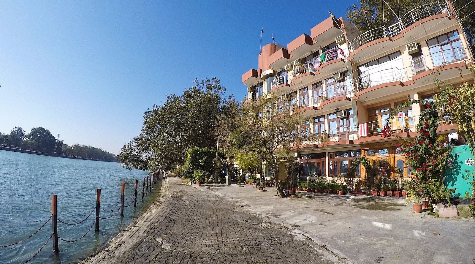 Valley View Resort